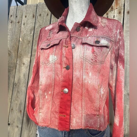 🤠REFASHIONED DYED CROPPED DISTRESSED RED JEAN JACKET SIZE SM - Picture 3 of 8